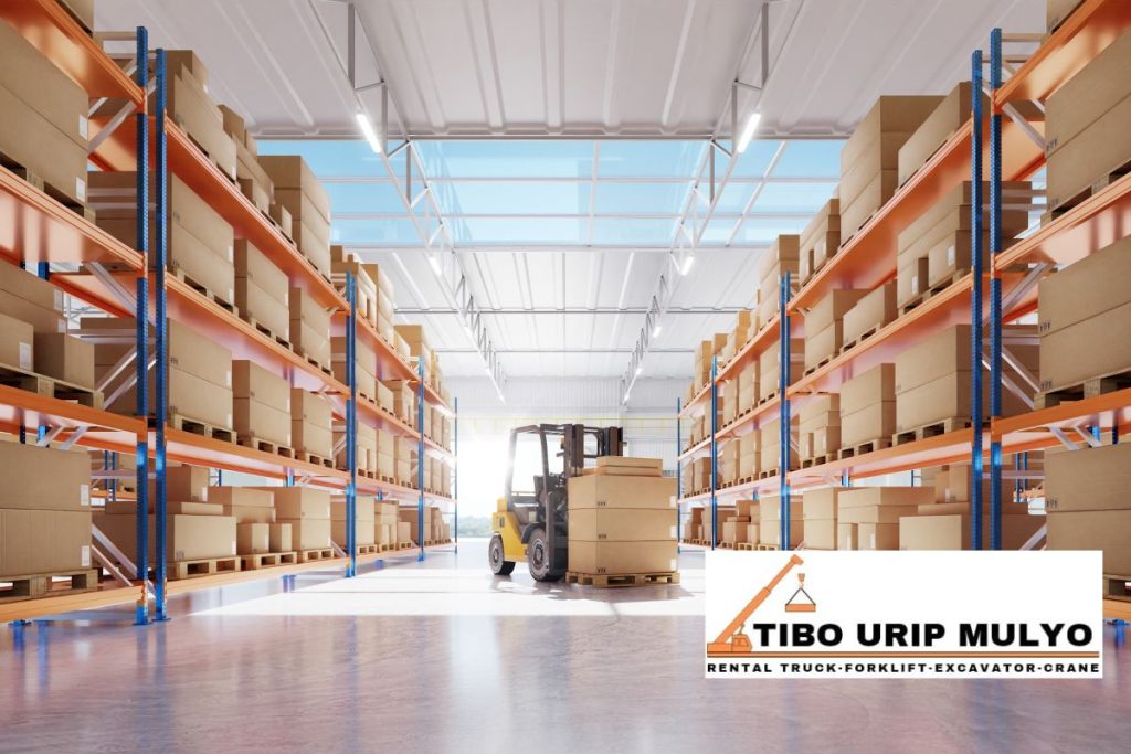 Sewa Forklift Jogja: Solusi Efisien untuk Kebutuhan Industri Anda